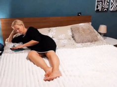 Hot amateur milf selena701 gets naked for sexy cfnm fun