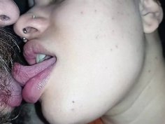 Hot brazilian girl deep tongue kissing and pussy licking - close up hd